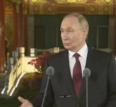 Imagem - Putin assume responsabilidade por queda de avião no Cazaquistão