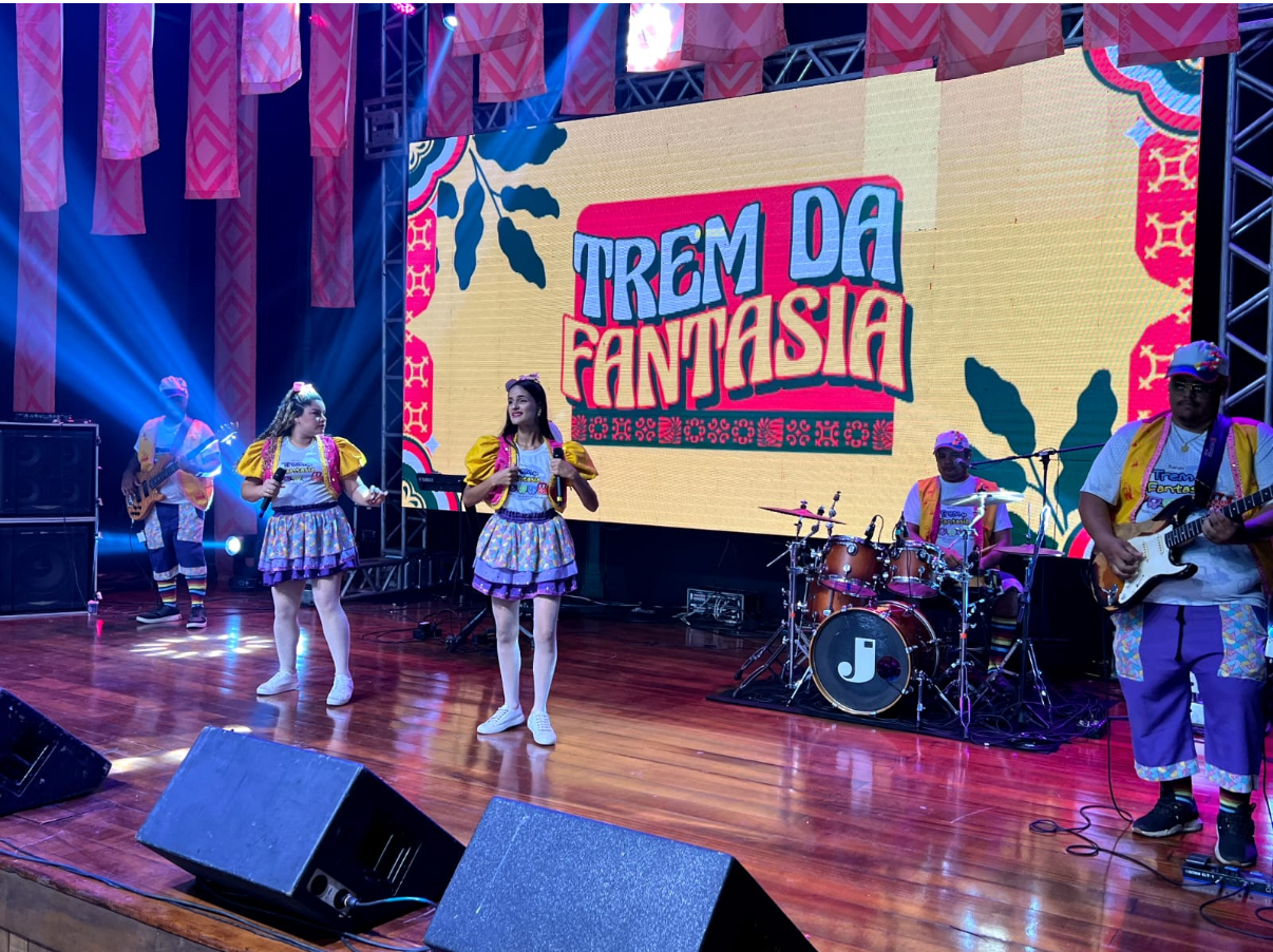 A Trem da Fantasia celebra o mês da criança com uma série de apresentações, em vários municípios paraenses.