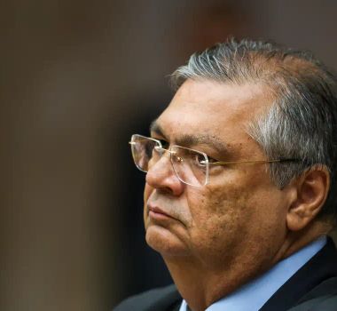 Imagem - Flávio Dino vence ação contra hospital por morte do filho e diz que vai doar indenização; saiba valor