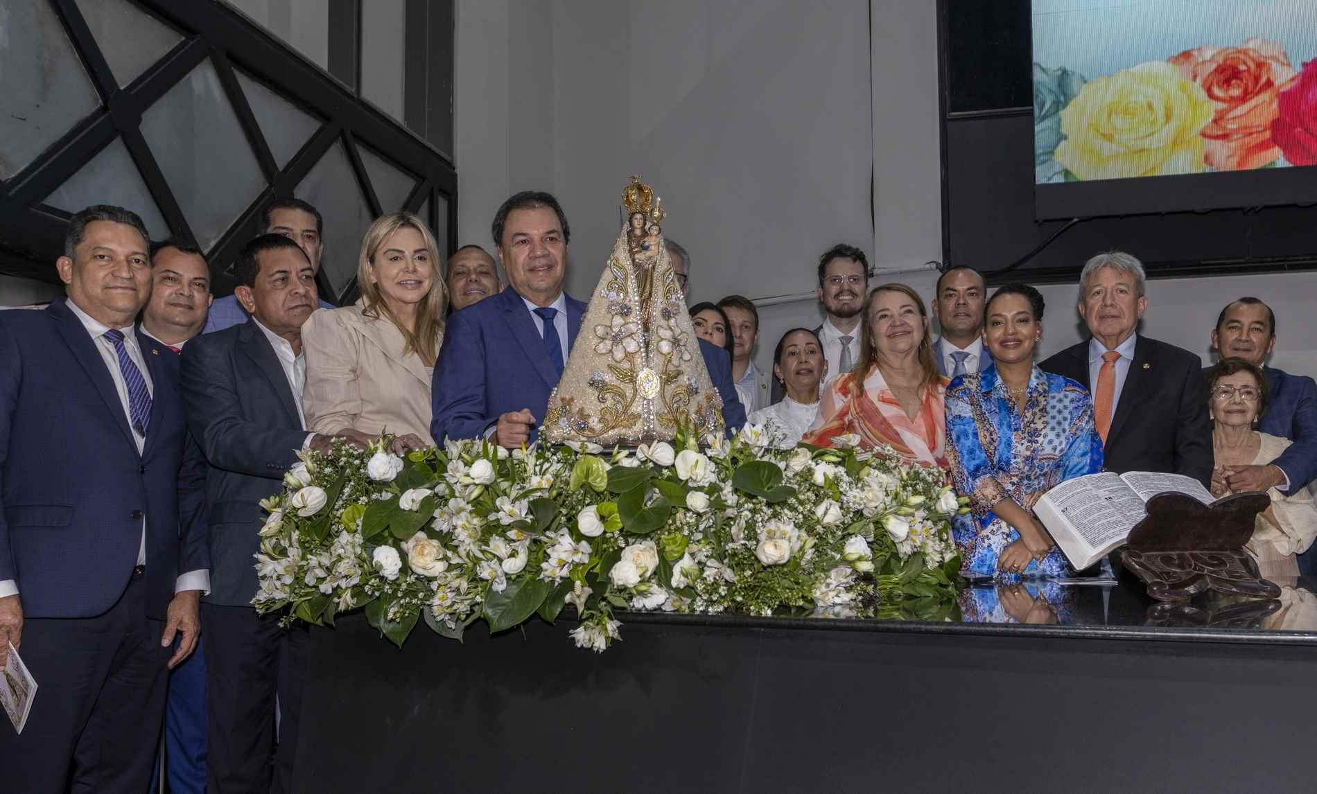 Deputado Chicão, presidente da Assembleia Legislativa, na homenagem à Virgem