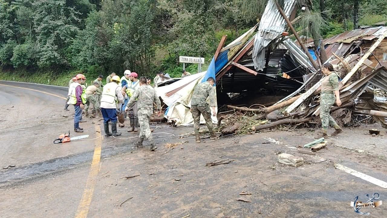 Milhares de casas e construções foram destruídas, por conta das enchentes e deslizamentos causados pelas fortes chuvas no México.