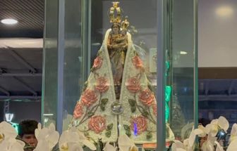 Imagens de Nossa Senhora de Nazaré recebem visitas durante a quadra nazarena
