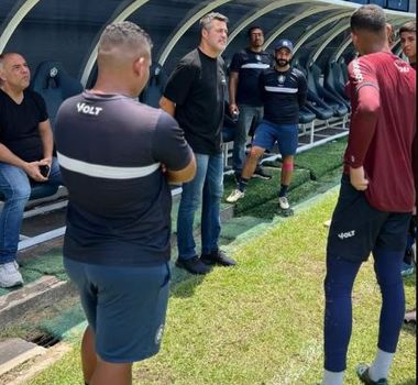 Imagem - Ex-Seleção e Flamengo, goleiro Júlio César visita Baenão e acompanhará o Re-Pa