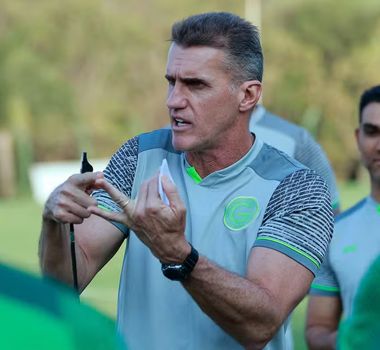 Imagem - Rival direto do Remo pelo acesso, Goiás anuncia demissão de técnico