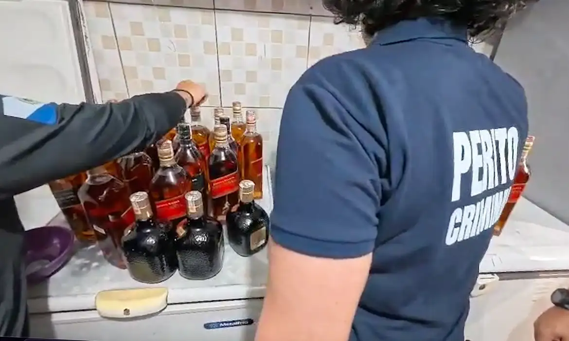 Combate a bebidas adulteradas segue em todo o país -