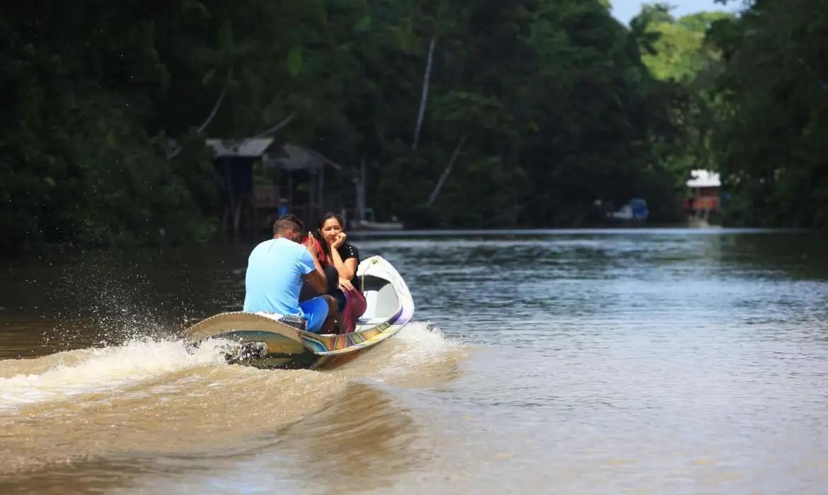 Empreendedor preserva natureza e gera renda na Amazônia paraense.