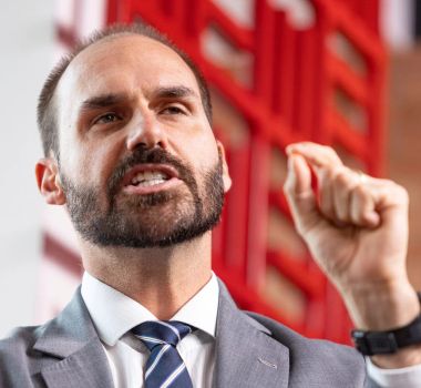 Imagem - Gonet se posiciona contra prisão de Eduardo Bolsonaro