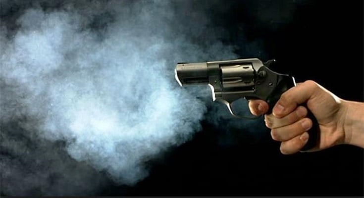Disparo de arma. 