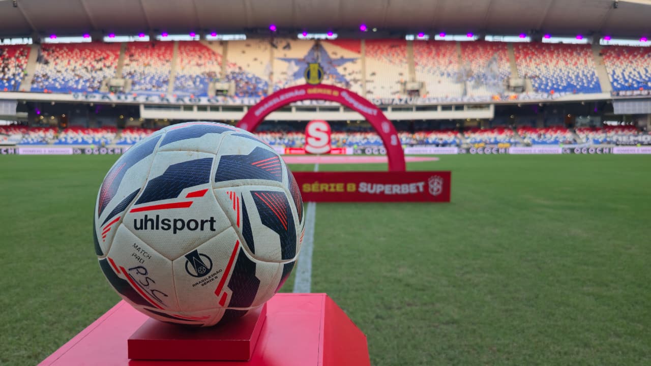 O Leão briga pelo acesso à elite do futebol nacional, enquanto o Papão busca o milagre da salvação
