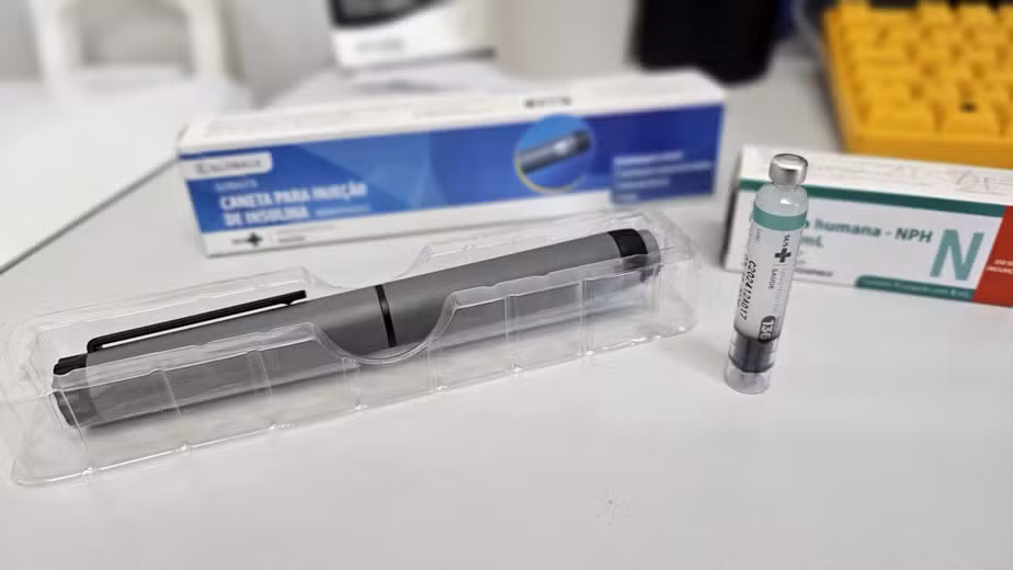 Caneta de aplicação de insulina.