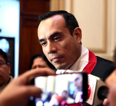 Imagem - Presidente do Peru recusa a renúncia após protestos deixarem pelo menos 1 morto e 100 feridos