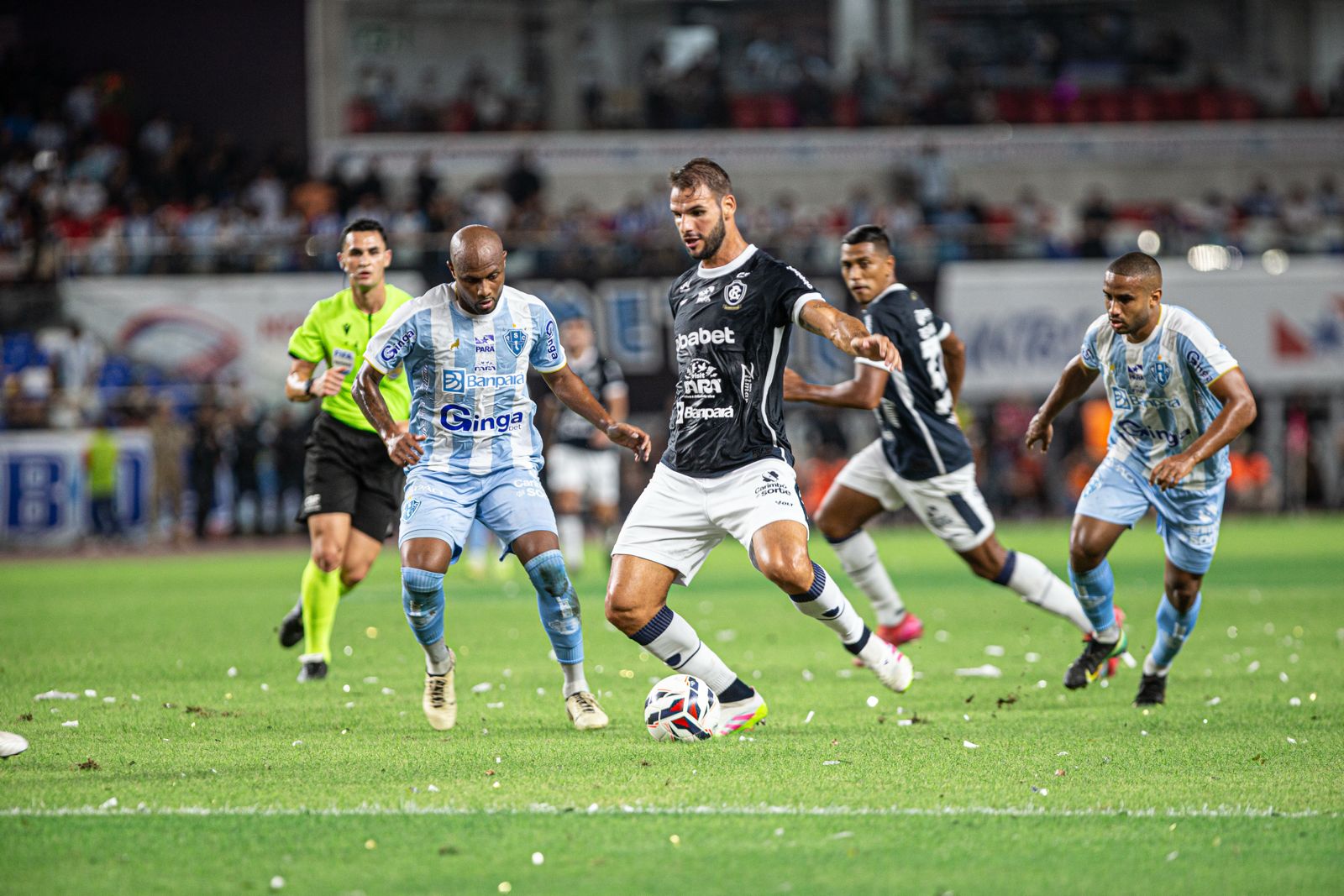 Leão venceu o último clássico Re-Pa - 