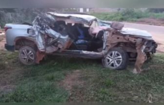 PM morre preso em ferragens após colisão entre caminhão e carro no Pará