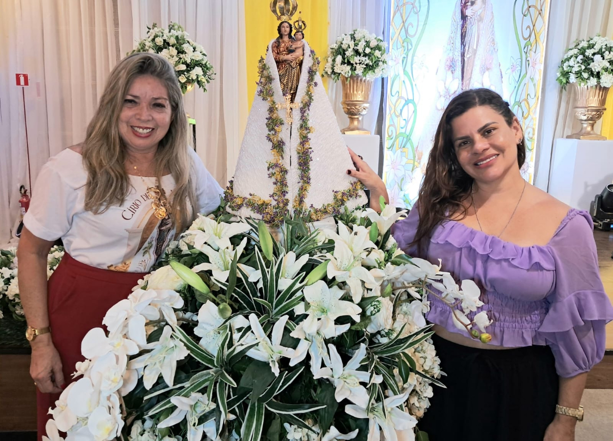 Edna de Sá e Karina Schiochet