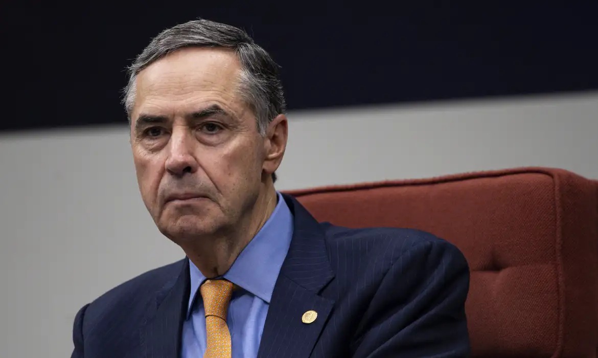 Em setembro de 2023, Barroso havia pedido que o julgamento fosse interrompido. Agora, ele quer que o tema volte à pauta antes de deixar o cargo.