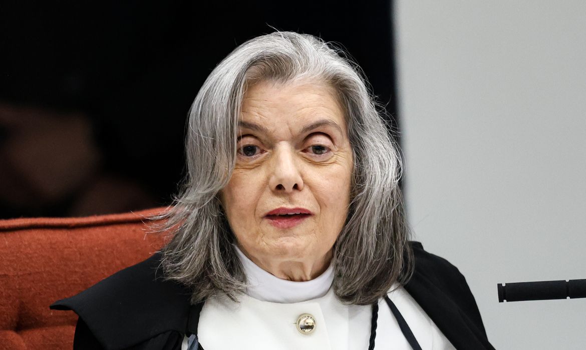 Imagem - Todos sabem minha posição sobre mulheres no STF, diz Carmén Lúcia