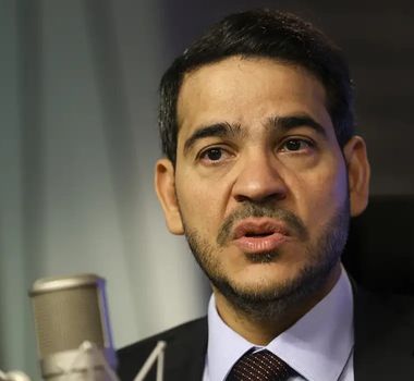 Imagem - Jorge Messias pode permanecer até 30 anos no STF se for indicado por Lula para vaga de Barroso