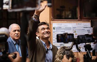 Rodrigo Paz é eleito presidente da Bolívia
