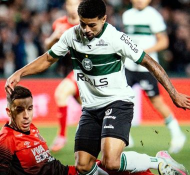 Imagem - Coritiba e Athletico empatam sem gols em clássico marcado por expulsão e polêmicas no VAR