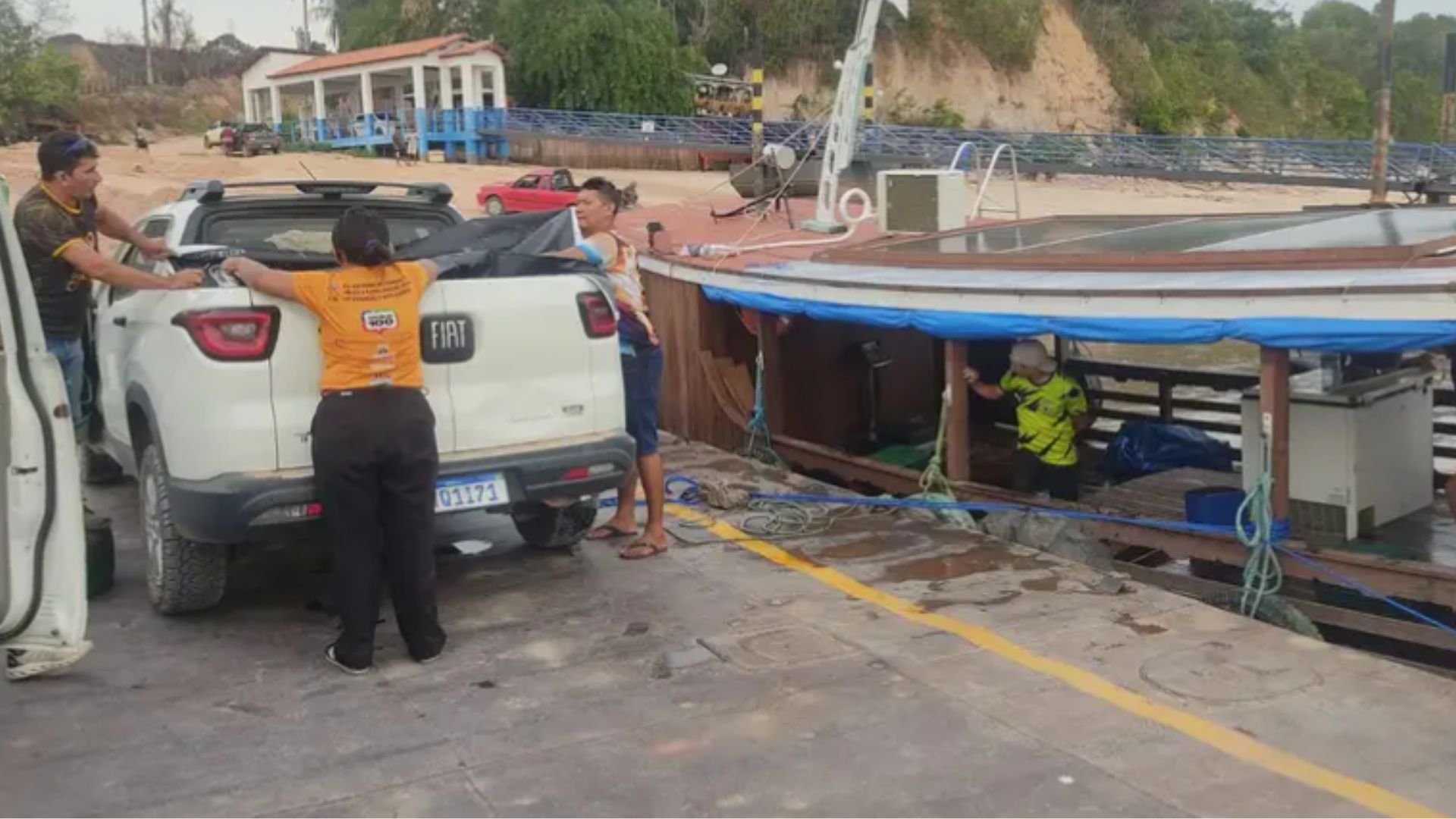 Grande quantidade de pescado foi apreendida no Pará após barco vir do Amazonas