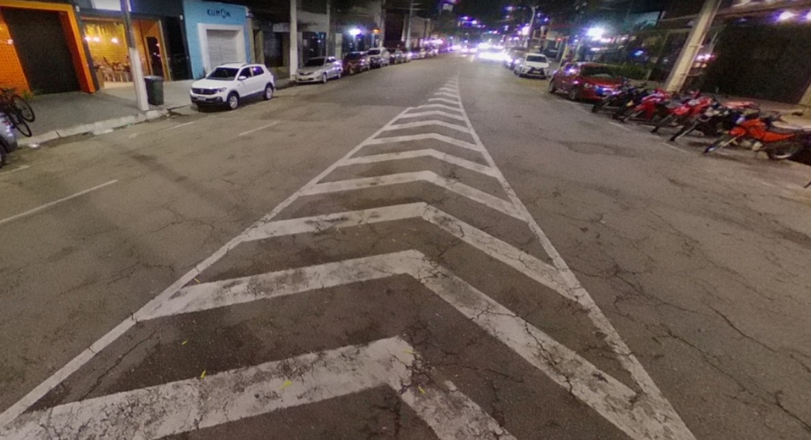 Rua Bernal do Couto, bairro Umarizal, em Belém.