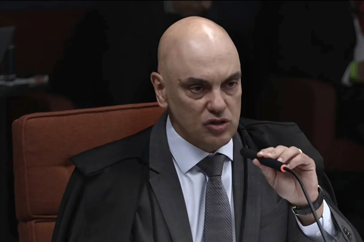 Imagem - Moraes critica núcleo de desinformação e chama integrantes de "milicianos covardes"