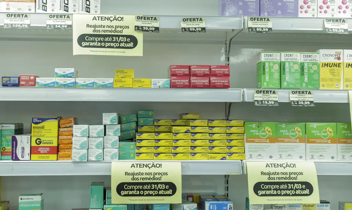 Imagem - Senado aprova isenção de tributos para doação de medicamentos