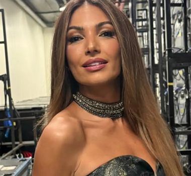Imagem - Patrícia Poeta é presenteada com colar raro que pertenceu a Hebe Camargo