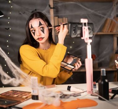 Imagem - 11 produtos do dia a dia para usar na maquiagem de Halloween