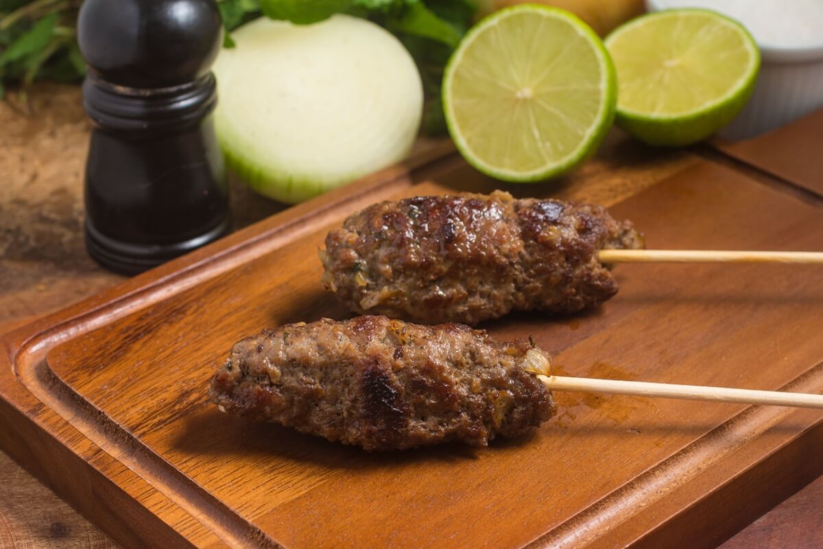 Kafta (Imagem: rodrigobark | Shutterstock)