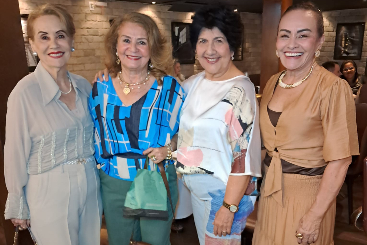 Ana Maria Fabíola, Naná Barros, Maria José Dias e Pilar Nogueira