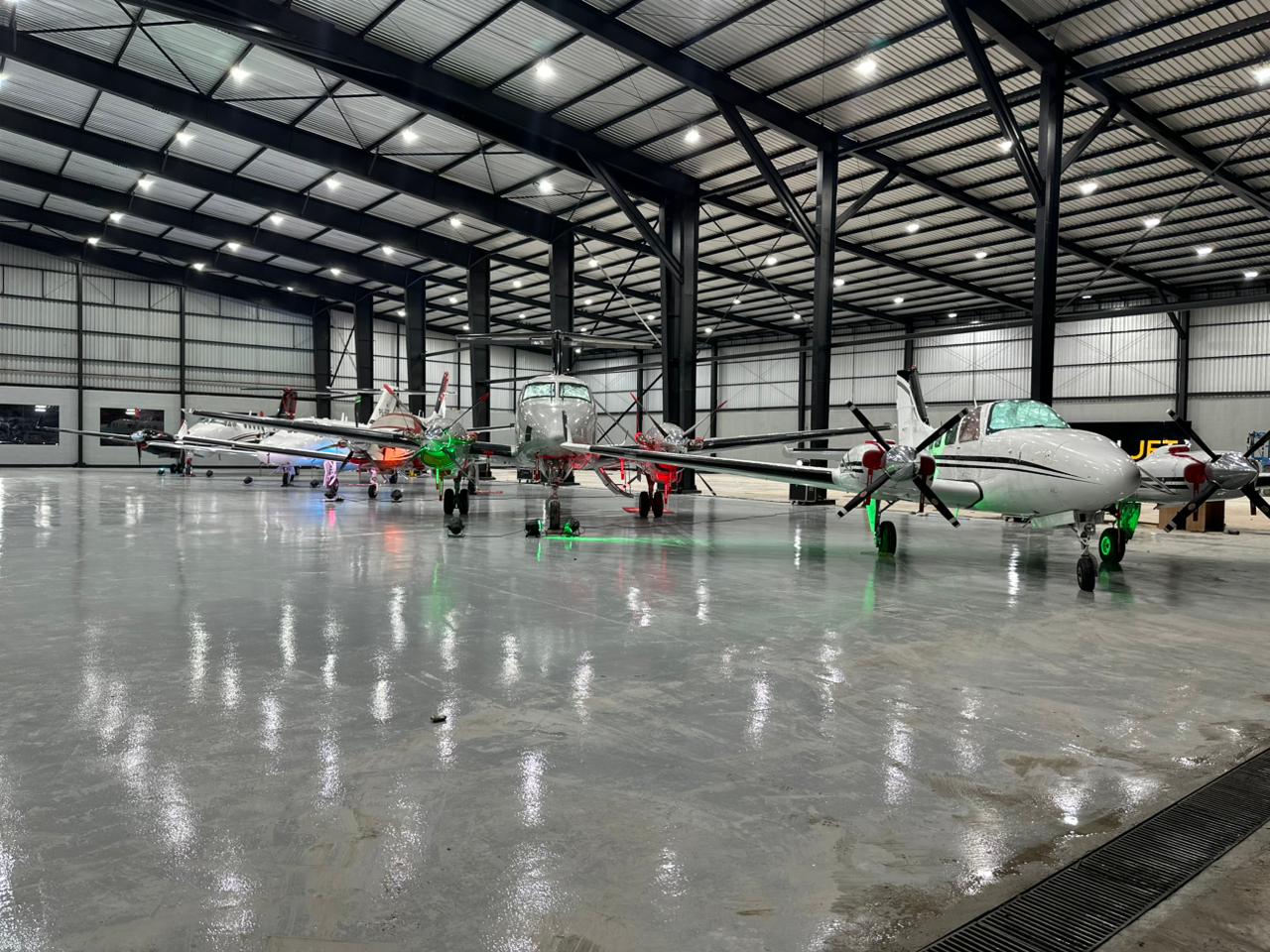  Belém ganhou um novo hangar inaugurado no Aeroporto Internacional de Val-de-Cans. 