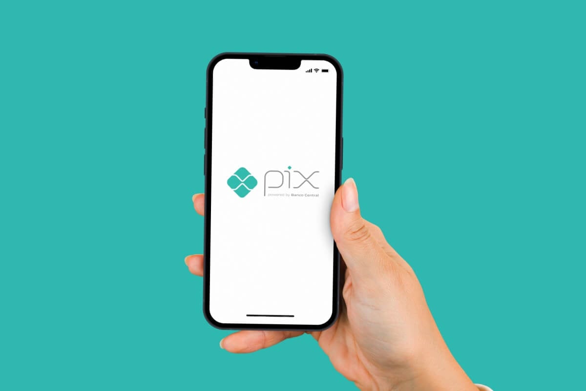 Pix se consolida como o meio de pagamento mais utilizado pelos brasileiros (Imagem: Diego Thomazini | Shutterstock)