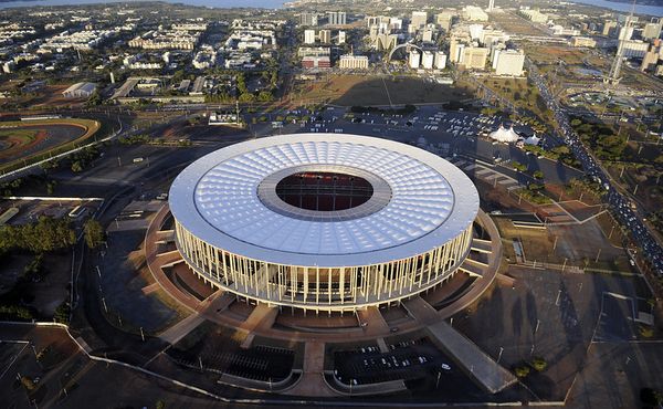 Brasília se oferece para sediar final da Libertadores de 2025 em meio à crise no Peru