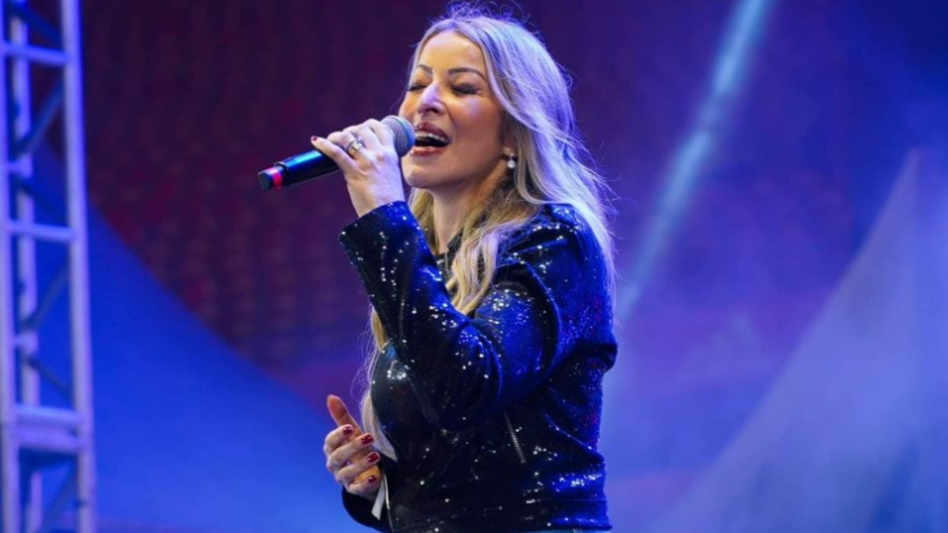Adryana Arydes vai levar uma multidão ao Círio Musical na noite de hoje