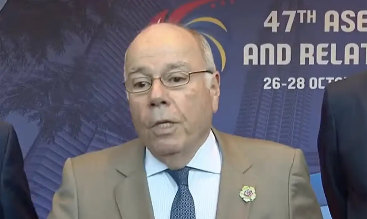 (Ministro das Relações Exteriores, Mauro Vieira)