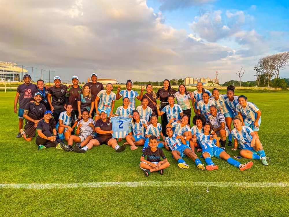 Paysandu comemora volta à decisão do Parazão Feminino