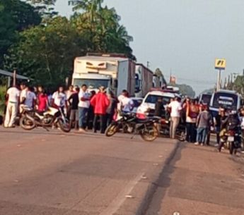 Imagem - Moradores fecham a Alça viária em protesto contra lixão no Pará