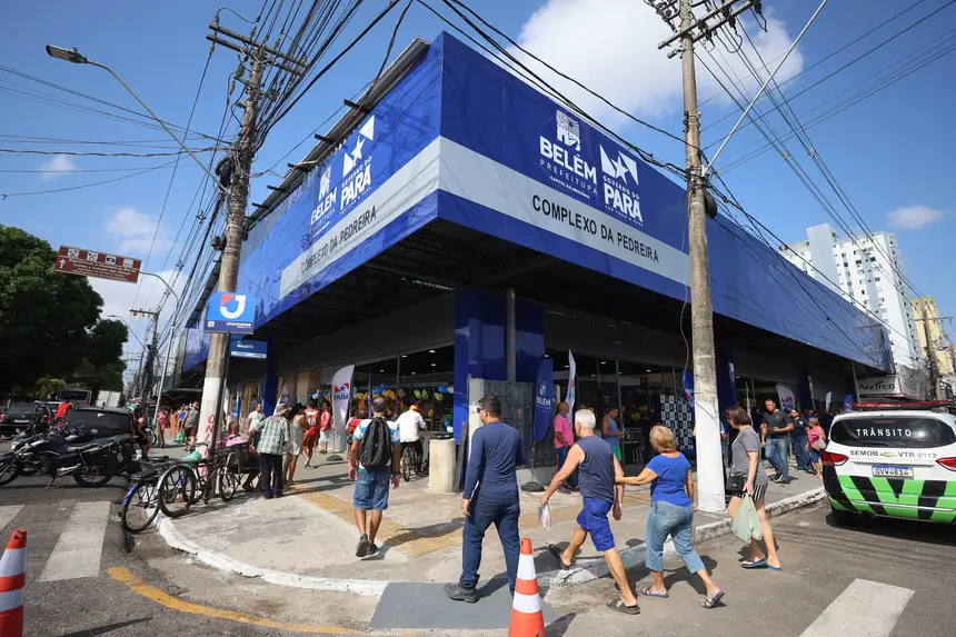 Complexo da Pedreira, na Tv. Mauriti com a Av. Pedro Miranda