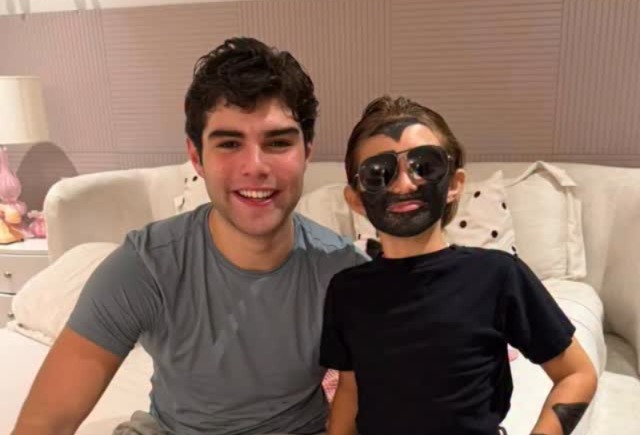 Momento divertido compartilhado por Helder Filho -