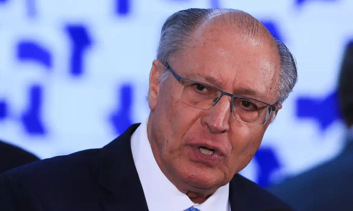 Presidente em exercício e ministro do Desenvolvimento, Indústria, Comércio e Serviços, Geraldo Alckmin (PSB