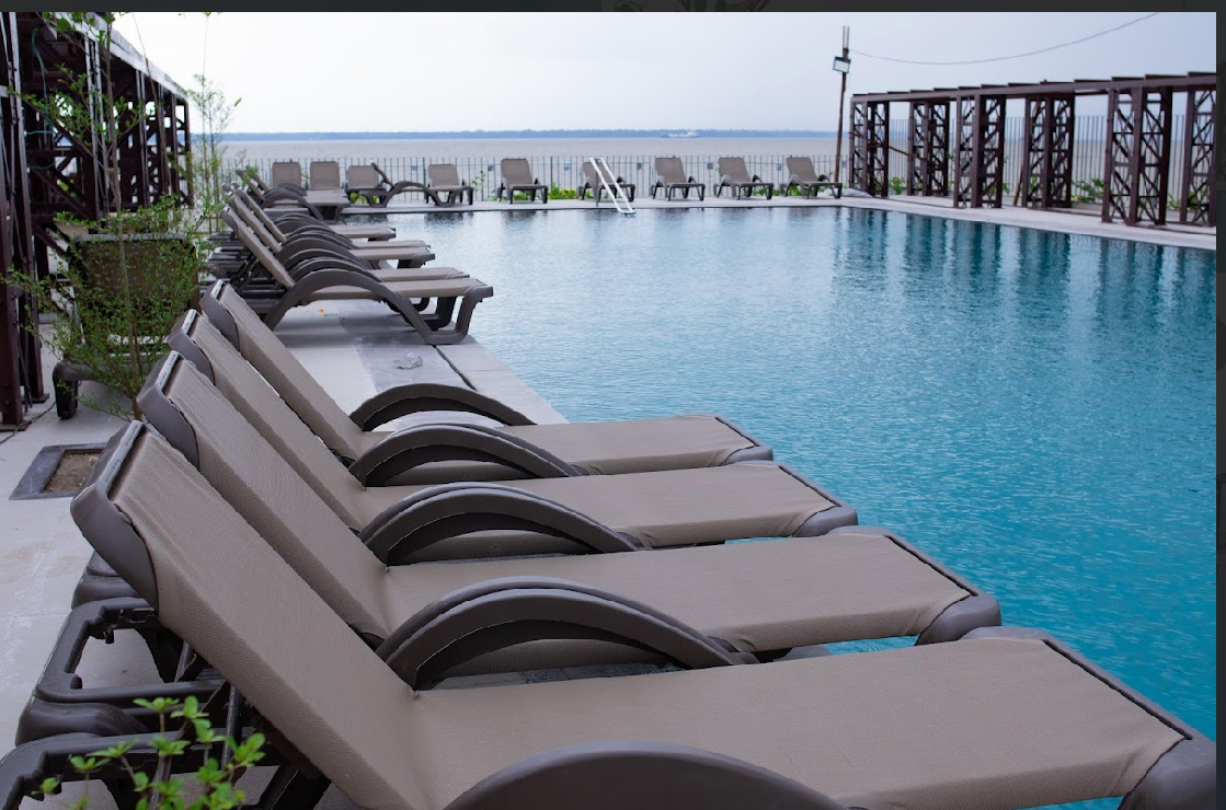 Piscinas com vista para a Baia do Guajará fazem parte dos destaques do novo empreendimento