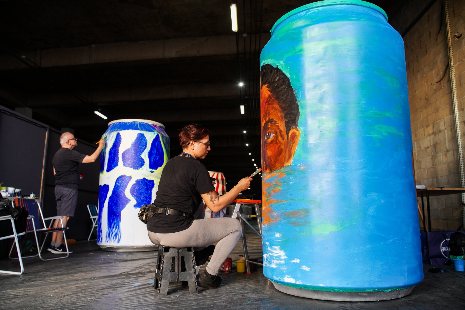 Imagem - Exposição de latas gigantes conscientiza sobre circularidade e sustentabilidade em Belém