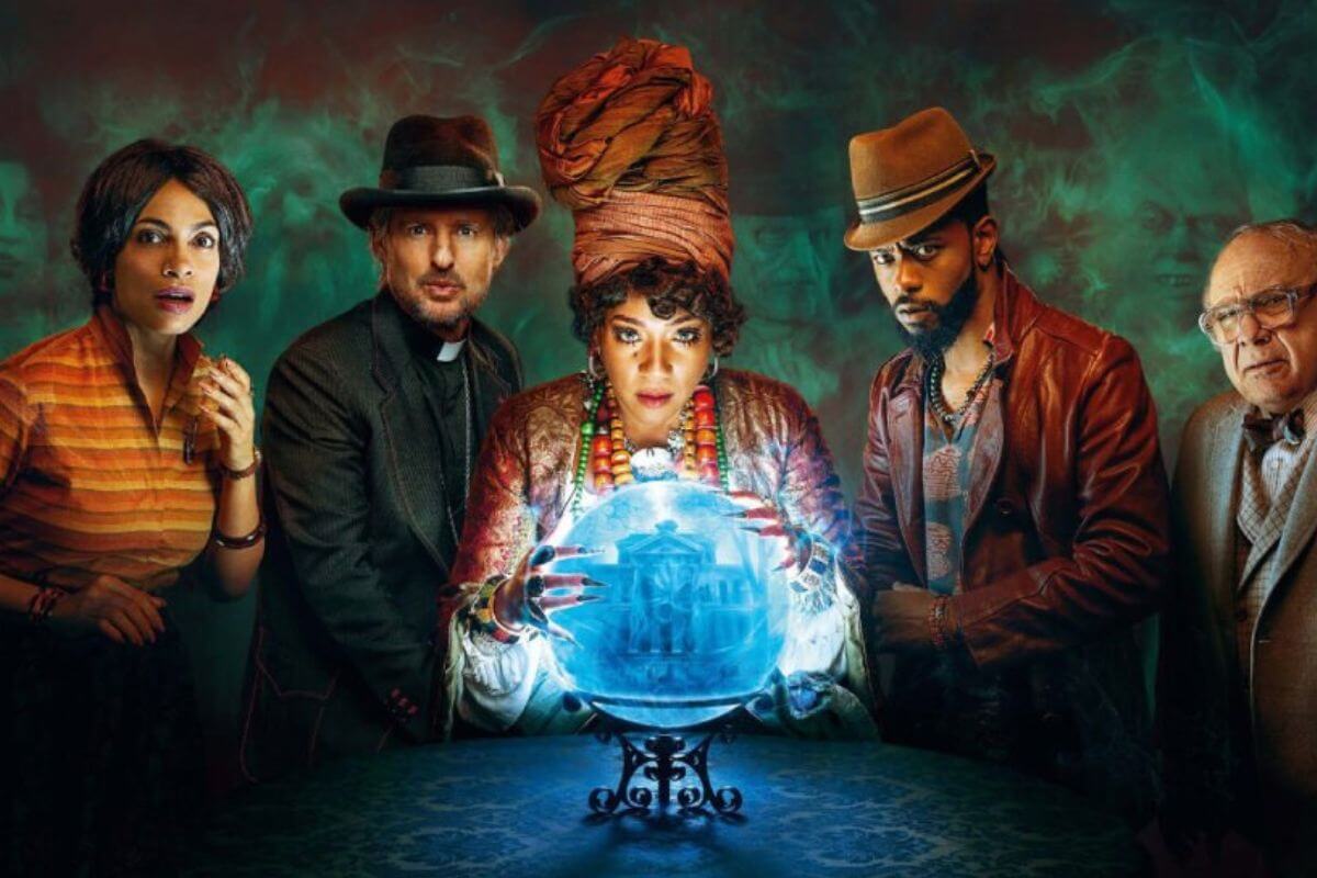 Filmes que ilustram o Halloween ajudam a entrar no clima da festa (Imagem: Reprodução digital | Walt Disney Studios Motion Pictures)