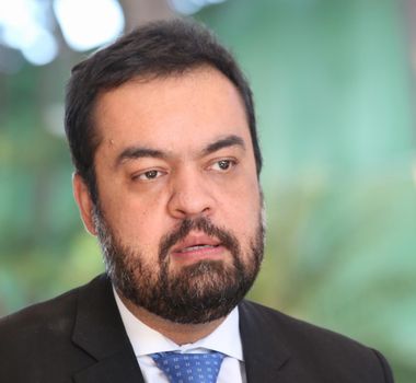 Imagem - Aprovação de Castro como governador sobe para 53%; desaprovação fica em 40%, diz pesquisa