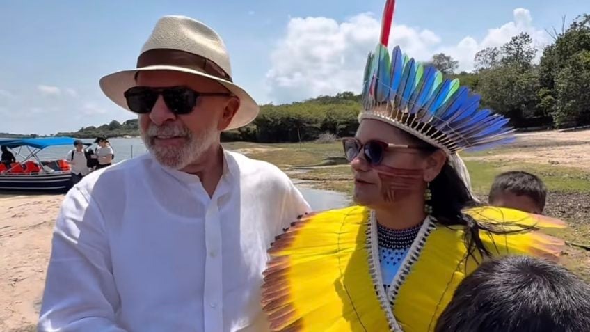 Lula visita a Aldeia Vista Alegre, no Pará.