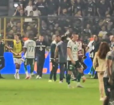 Imagem - Chape reclama de hostilidade e torcida do Remo reage; árbitro relatou arremessos de objetos