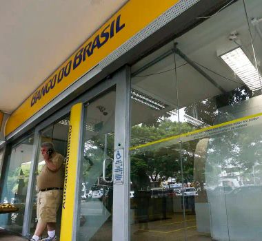 Imagem - Bancos promovem mutirão para negociar dívidas bancárias em atraso
