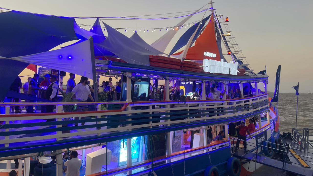 Barco oferece experiência sensorial gratuita sobre energia, cultura e futuro sustentável da Amazônia