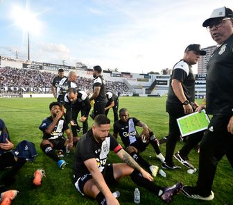Imagem - Técnico da Ponte Preta nega contato do Paysandu e negocia renovação